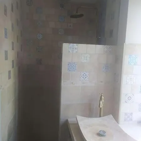 2 Pieces Avec Exterieur Dijon